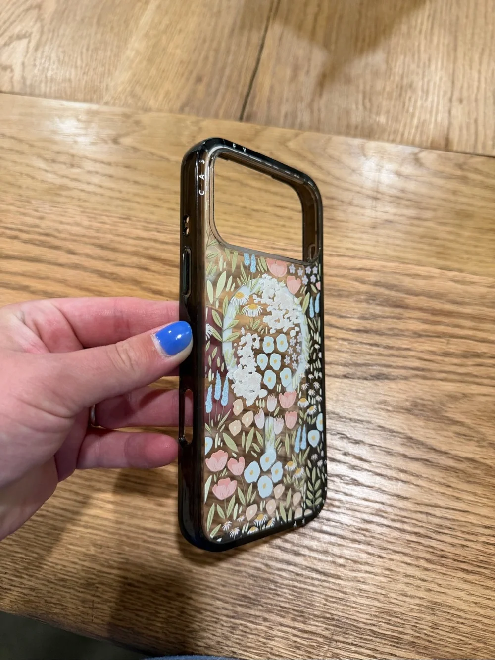iphone 17 pro max floral casetify case